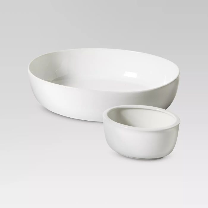 A classic white chip and dip bowl set.