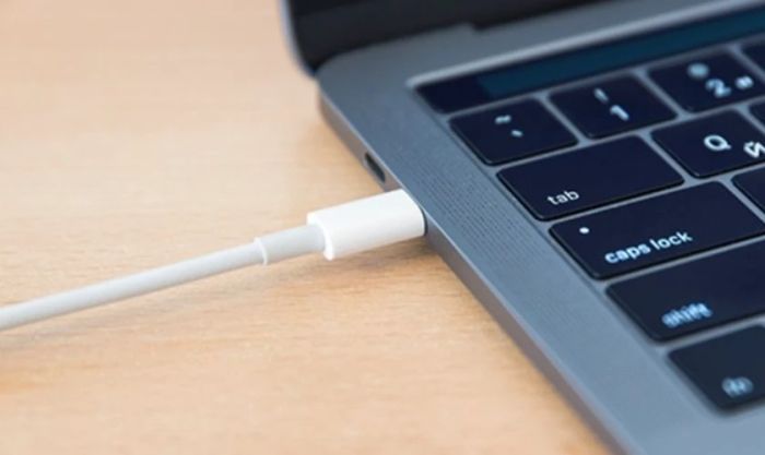 Chuột laptop gặp sự cố do lỗi phần cứng