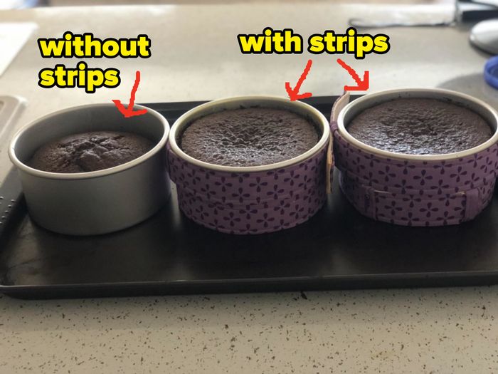 A reviewer showing how cakes rise more evenly with the strips compared to those baked without.