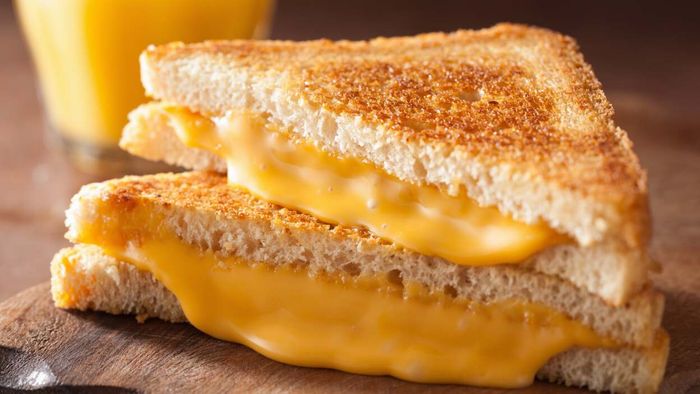 Craft your own melt-in-your-mouth cheese slices using sodium citrate