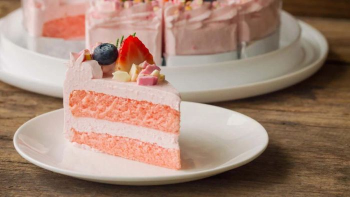 Cakes are at their finest when they’re fresh.