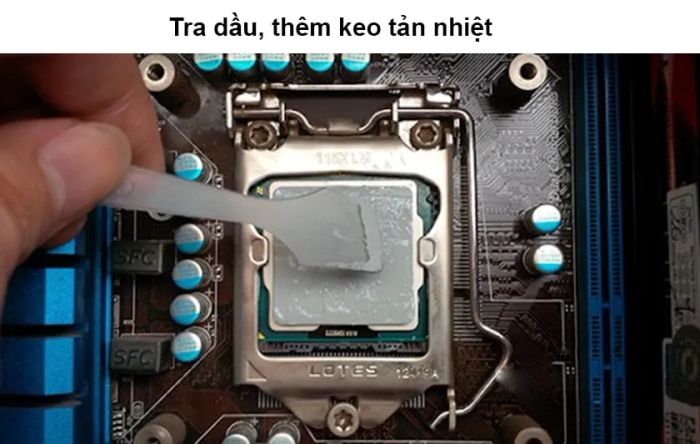 Bổ sung keo tản nhiệt