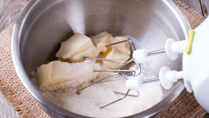 The creaming method is the ideal technique for high-fat cakes.