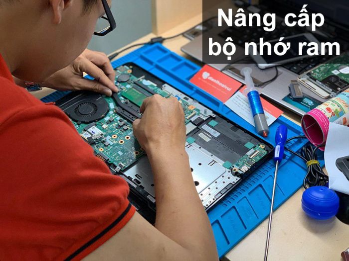 Nâng cấp bộ nhớ RAM để cải thiện khả năng đa nhiệm