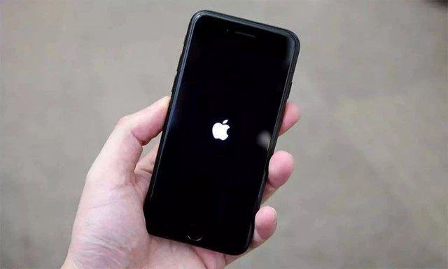 Khắc phục lỗi iPhone không lên màn hình, màn hình đen, lên nguồn nhưng không hiển thị hình ảnh