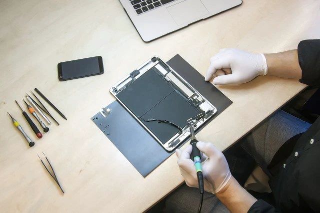 Hướng dẫn các phương pháp khắc phục sự cố nút Home bị hỏng trên iPhone và iPad.