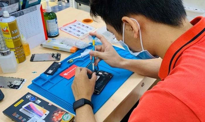 Địa chỉ sửa cảm ứng iPhone bị loạn uy tín, giá rẻ tại TPHCM, Hà Nội?