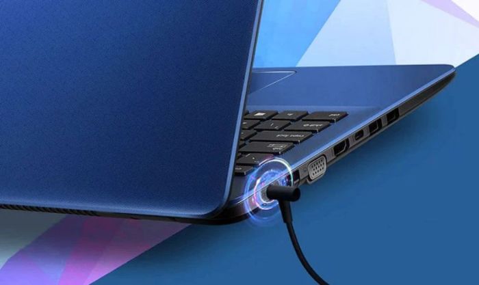 Kiểm tra nguồn AC và pin trên laptop Dell