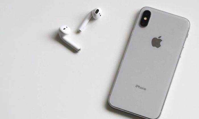 Âm thanh của AirPods bị ngắt quãng, nhỏ hoặc rè