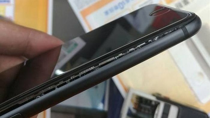 iPhone bị phồng pin: Nguyên nhân và cách khắc phục