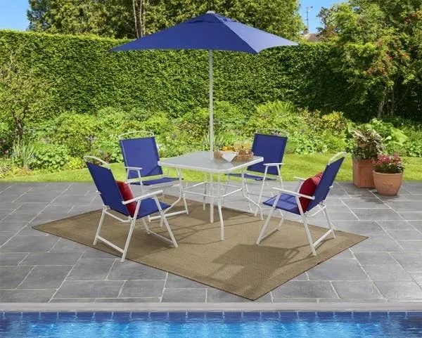 The patio dining set.