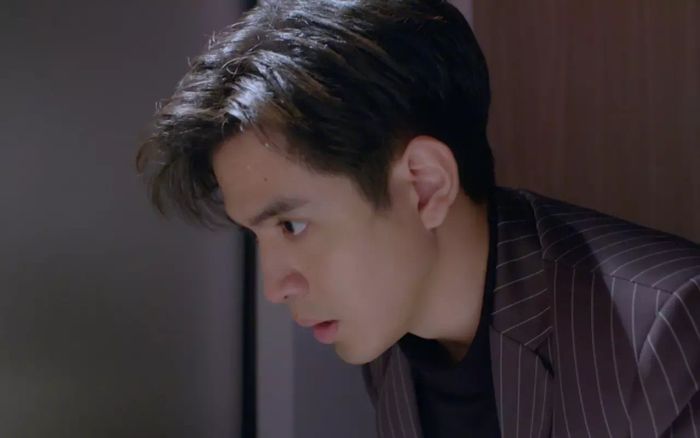 เหตุการณ์ติดลิฟต์นำไปสู่โปรหวานของ ‘ฟิล์ม’ ที่ดูแลและปฐมพยาบาล ‘ใบเฟิร์น’ ในละคร ‘รักนี้ต้องเจียระไน’