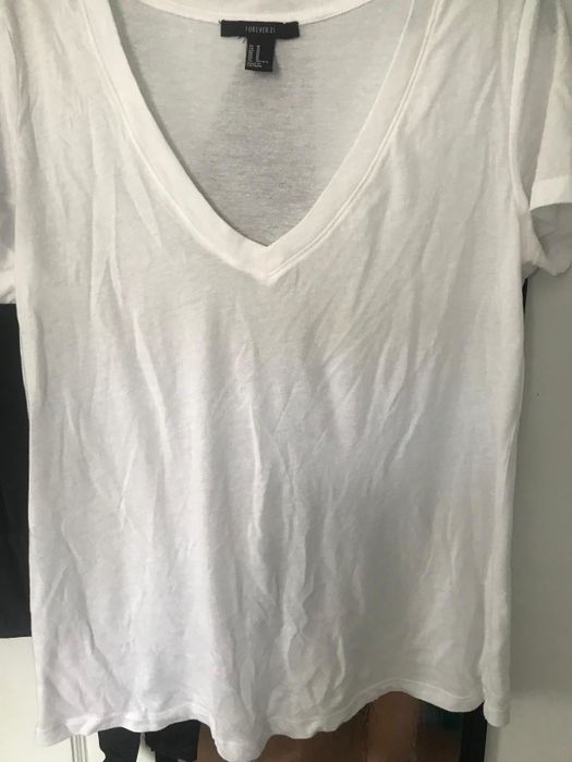 Before: A wrinkled T-shirt in need of a refresh.