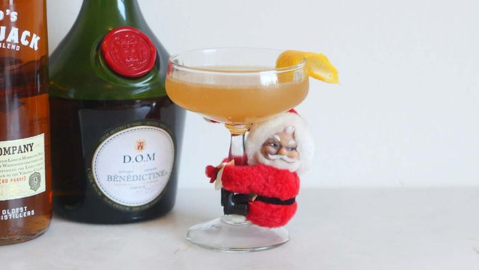 Apple Jack and Bénédictine form the ultimate holiday cocktail combination