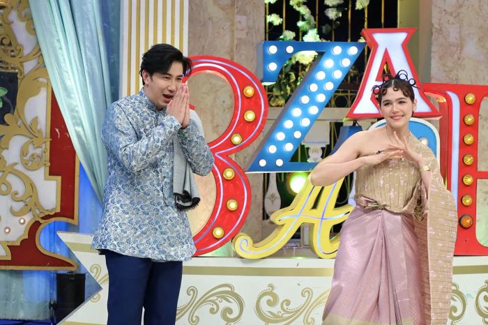 อาจารย์ลักษณ์มารึ??