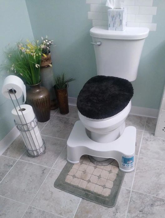 the Squatty Potty placed in a reviewer's bathroom
