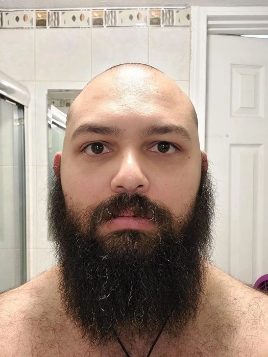 a reviewer's beard after straightening, smooth and neat