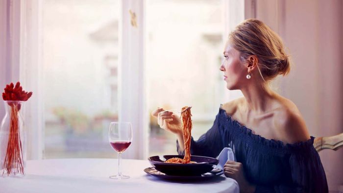 Should You Really Be Cutting Your Spaghetti with Kitchen Shears?
