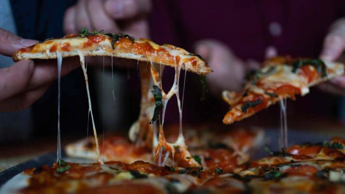 Choosing the Right Cheese for Your Pizza