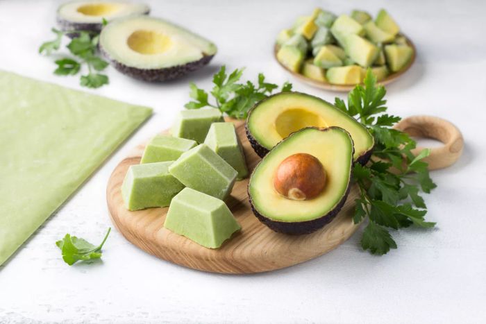 Frozen avocado pieces