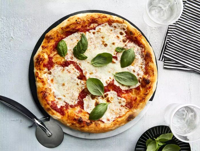 Neapolitan Margherita Pizza, the Authentic Way