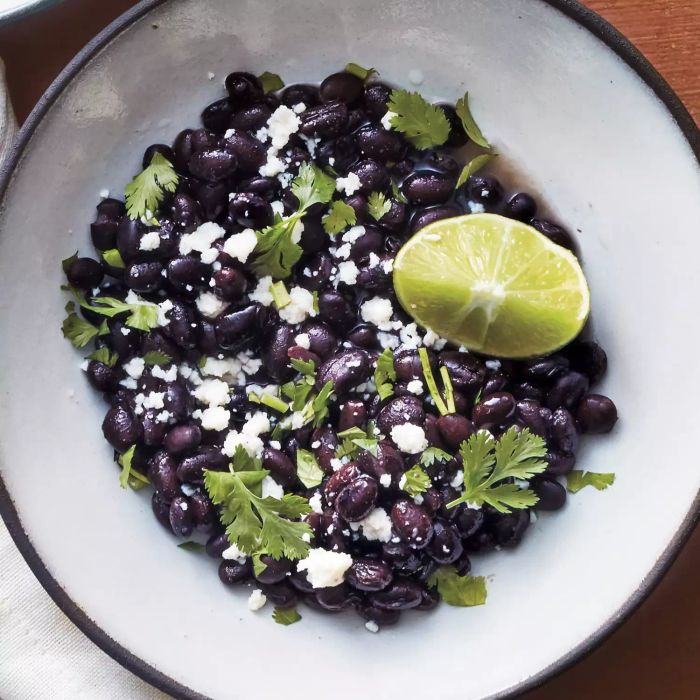 Big-Batch Slow Cooker Black Beans
