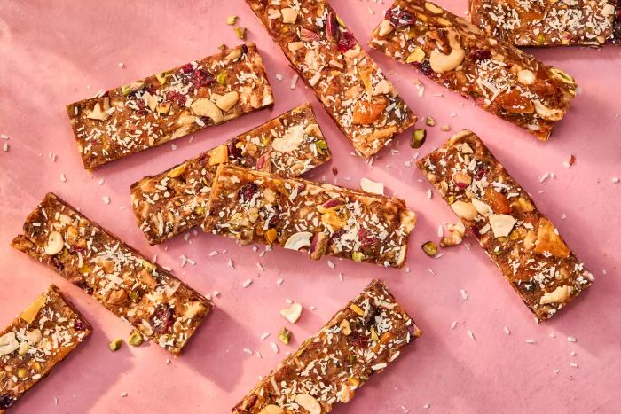 No-Bake Fruit and Nut Bars