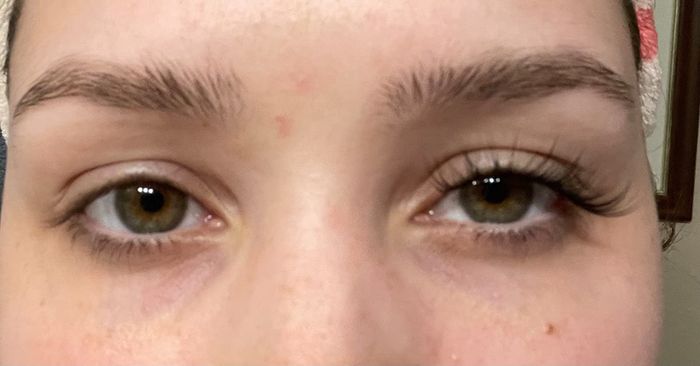 Another reviewer showing one eye with lashes applied and the other eye without, highlighting the difference