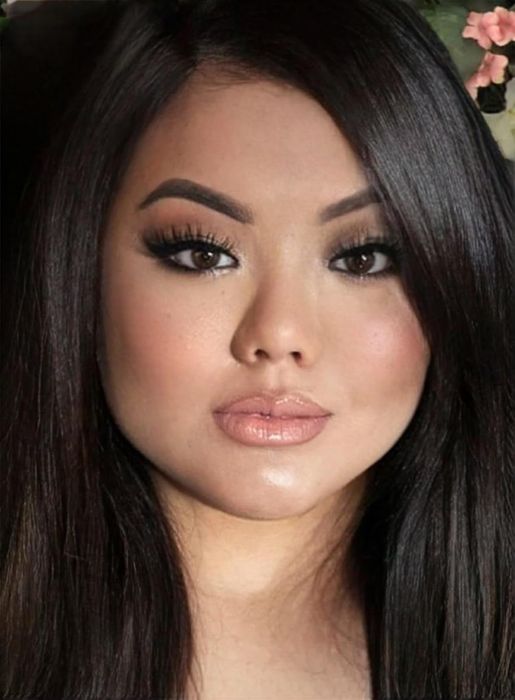 reviewer wearing the falscara lashes