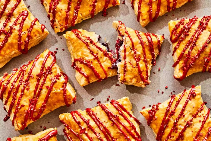 0923-fea-Strawberry-Pastries