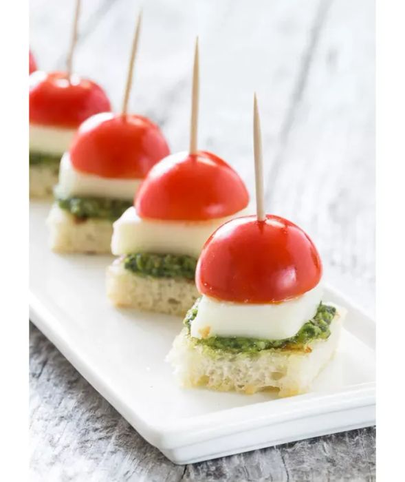 Caprese Bites With Pesto