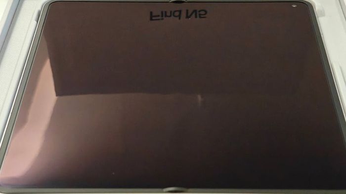 OPPO Find N5 sở hữu màn hình không có nếp gấp.