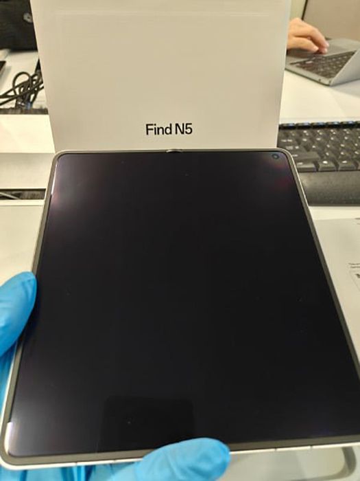 Hình ảnh thực tế của OPPO Find N5