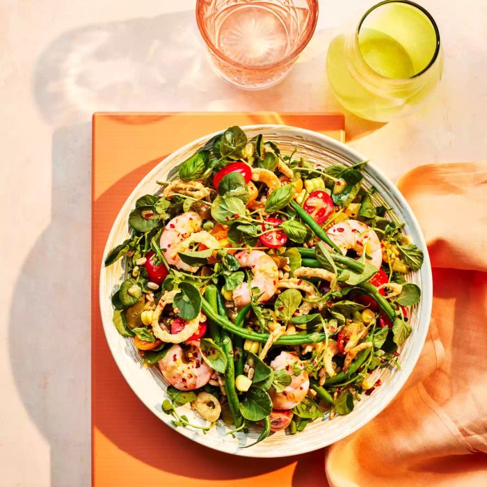A vibrant end-of-summer salad