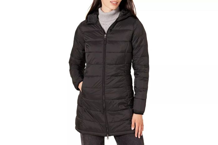 Amazon Essentials Women's Lightweight Full-Zip Water-Resistant Hooded Puffer Coat