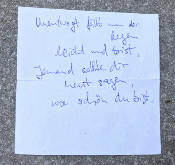 the note on paper