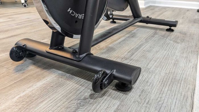 Four stabilizing corners and two front wheels for smooth movement.