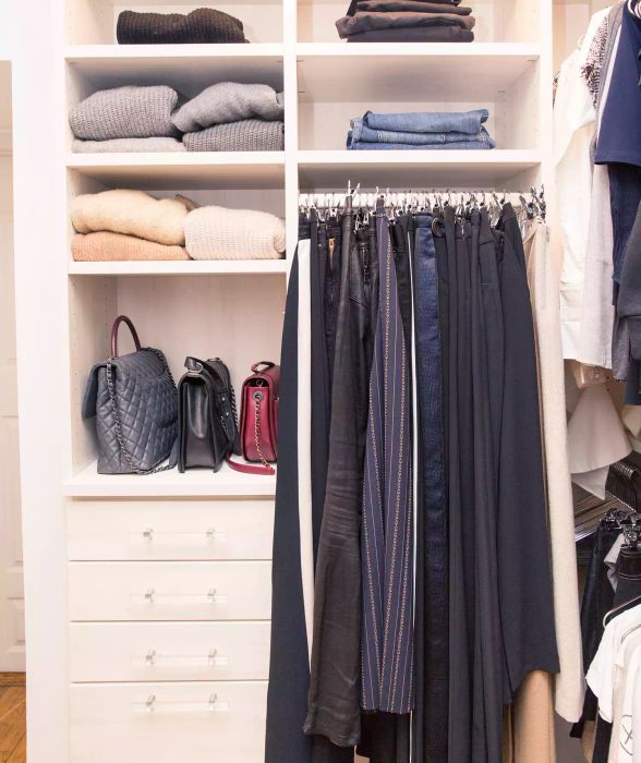 Store Pants in a Single Row