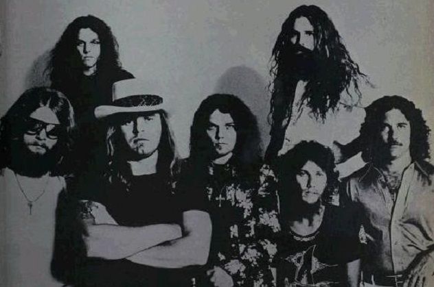 Lynyrd_Skynyrd_(1977)