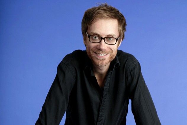 Stephen Merchant is the towering figure you often see beside or behind Ricky Gervais. As a writer and actor, he has worked on numerous films and TV shows, winning two Golden Globes, an Emmy, and a range of other accolades. He may not be as universally known as Tom Cruise, but at 6-foot-7, he’s hard to miss.