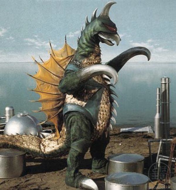 Gigan1
