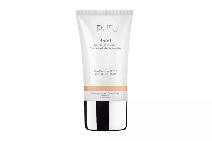 PÜR 4-in-1 Tinted Moisturizer Broad Spectrum SPF 20