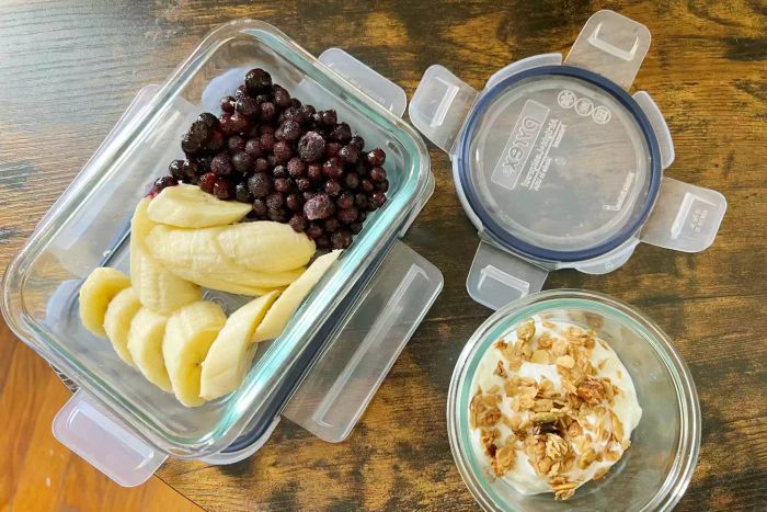 Pyrex Freshlock 10-Piece Airtight Glass Food Storage Set with Microban
