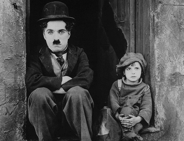757px-Chaplin_The_Kid