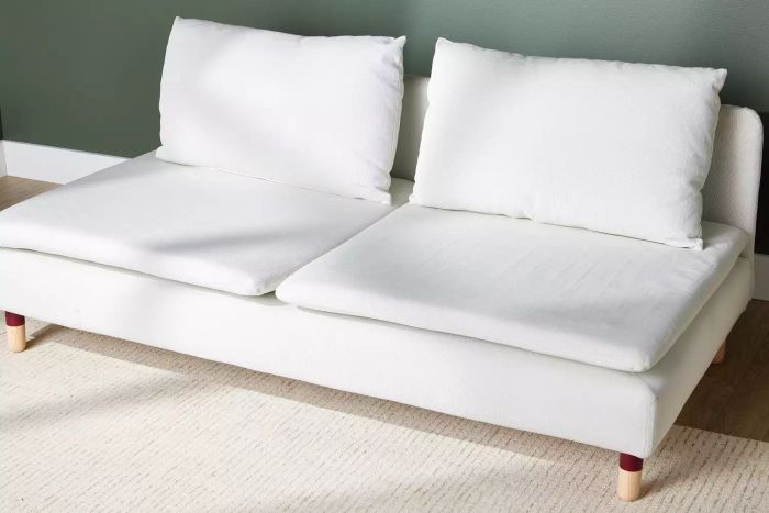 how-to-clean-upholstery_STEP_08