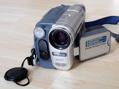 800Px-Sony Dv Handycam.Jpg