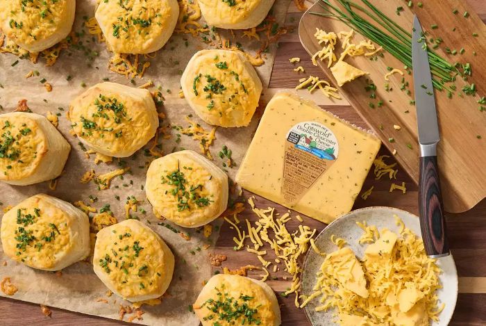 trader joes Cotswold-Double-Gloucester-Cheese