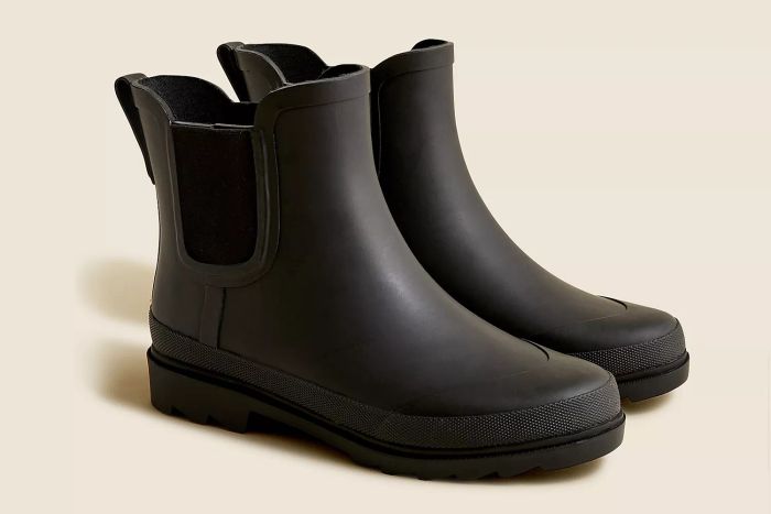 Short lug-sole rain boots
