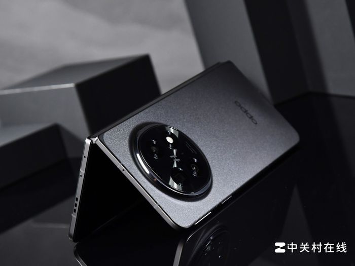 Mẫu điện thoại gập tiếp theo của OPPO sẽ sở hữu viên pin dung lượng lớn đáng kinh ngạc