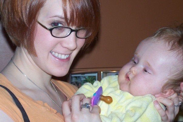 A photo of Dina Zirlott with her daughter, Zoe, taken in 2007